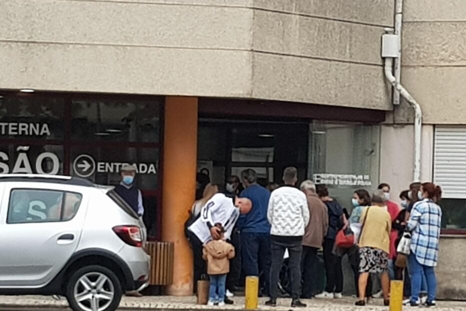 Fila de espera, hospital de Santa Maria, avaria informática