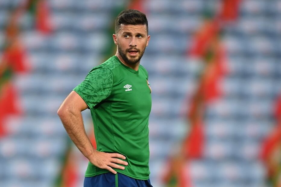 2021-09-01_19_13_31 Jogador da Irlanda testa positivo à Covid-19 antes de frente a frente com Portugal.jpg