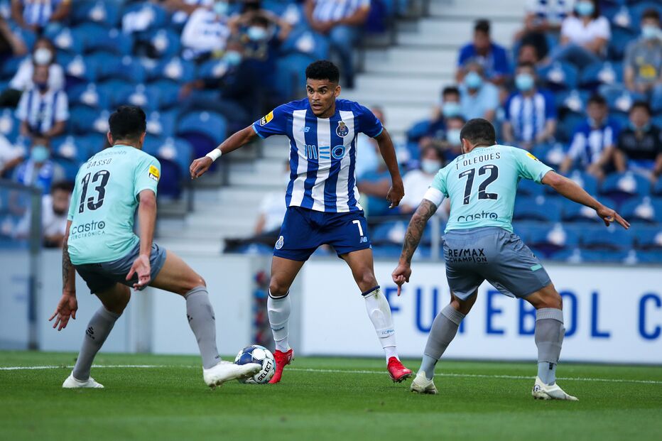 Luis Díaz é um dos jogadores citados como tendo motivado cobiça dos “clubes mais poderosos financeiramente”
