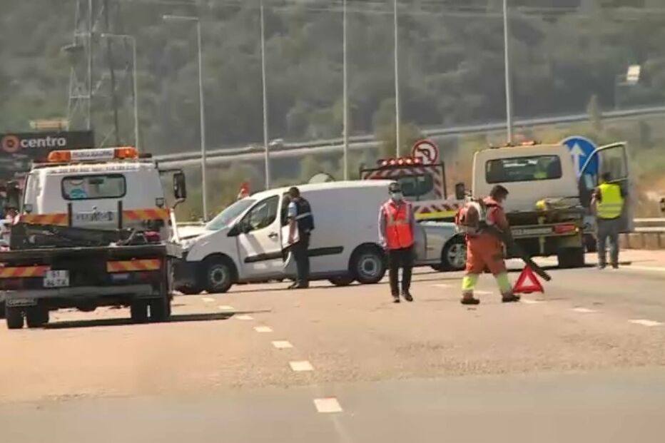 Colisão faz um morto e oito feridos na A1 em Santarém