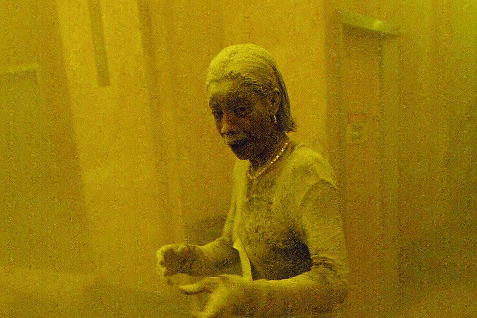 A icónica fotografia de Marcy Borders coberta de poeira