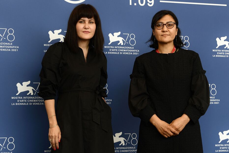 Sahraa Karimi e Sahra Mani