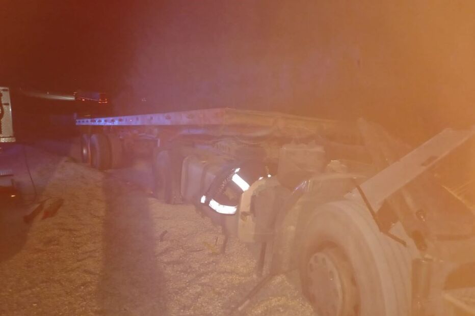 Despiste de camião em Sever do Vouga deixa condutor gravemente ferido