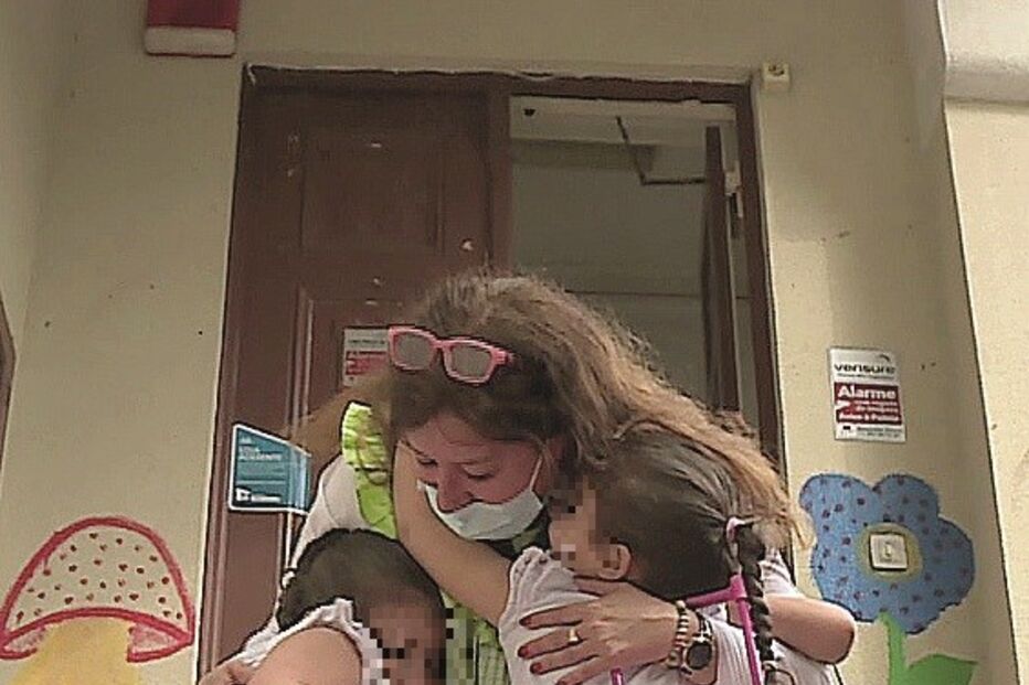 Pais ficam à porta das creches no regresso às aulas