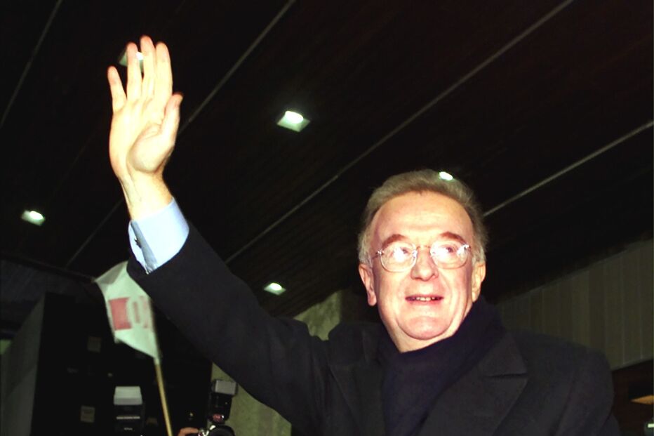   Jorge Sampaio nas celebrações após a reeleição para o Partido Socialista