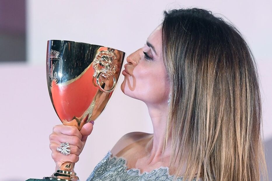 34307789.JPG (11216823) (Milenium)