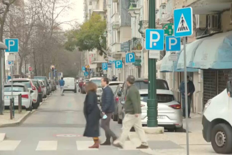 Agarra idosa na rua e rouba 350 euros em Lisboa