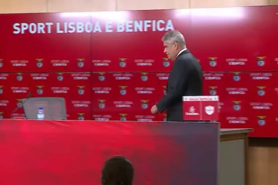 Benfica trava negócio de milhões com ações de Luís Filipe Vieira