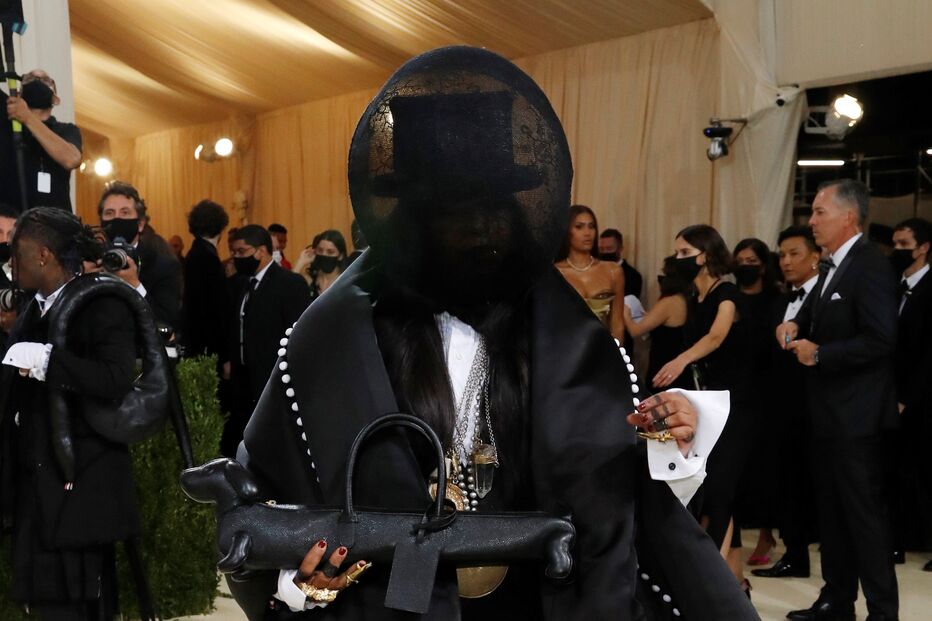 Erykah Badu em Them Browne