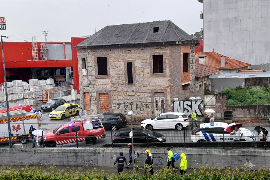 Jovem de 15 anos morre colhido por comboio em Vila Nova de Gaia