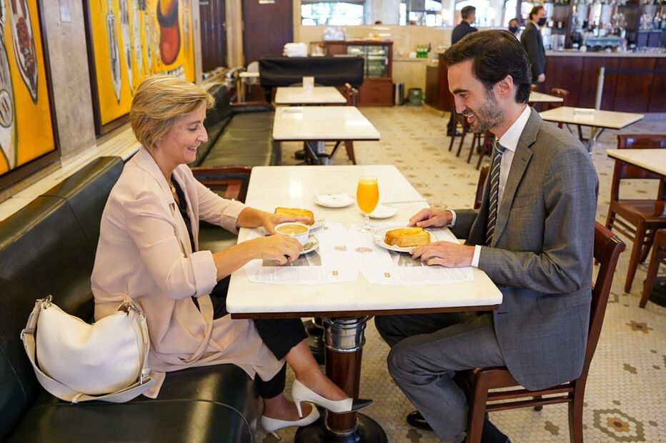 Temido tomou o pequeno-almoço com o candidato do PS à Câmara do Porto, Tiago Barbosa Ribeiro