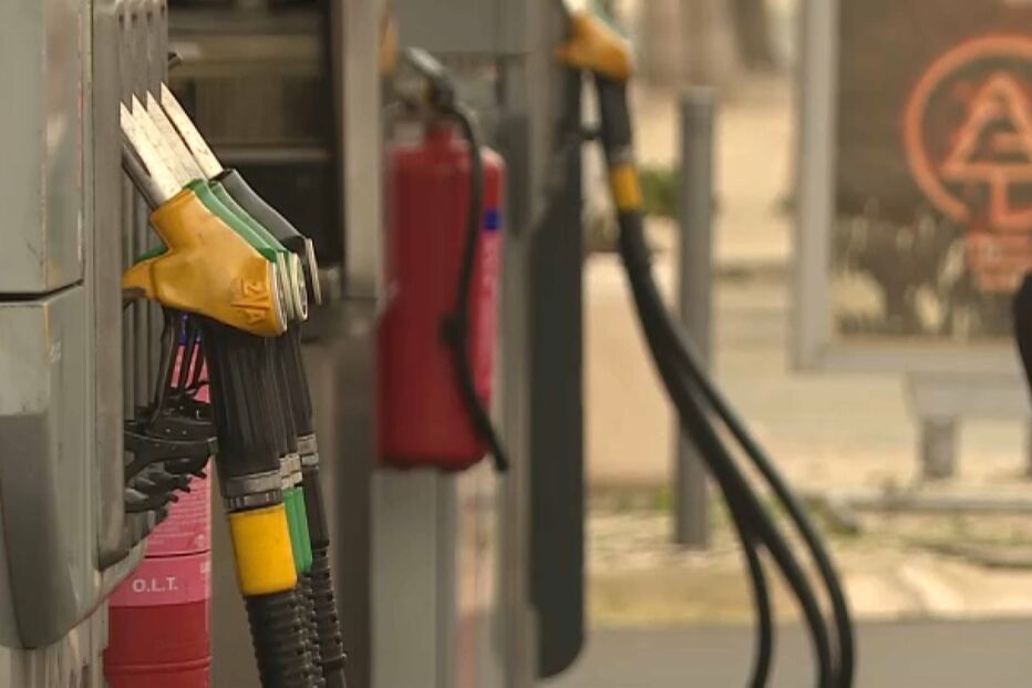 Gasolina 26 cêntimos mais cara desde janeiro