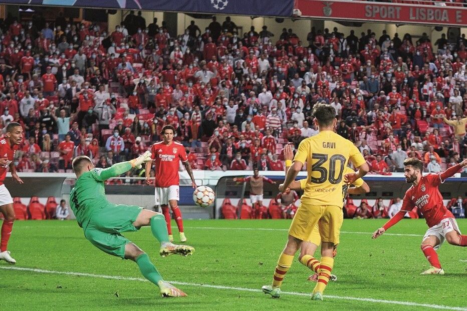 Rafa Silva foi dos melhores e abrilhantou a exibição com o segundo golo da noite 