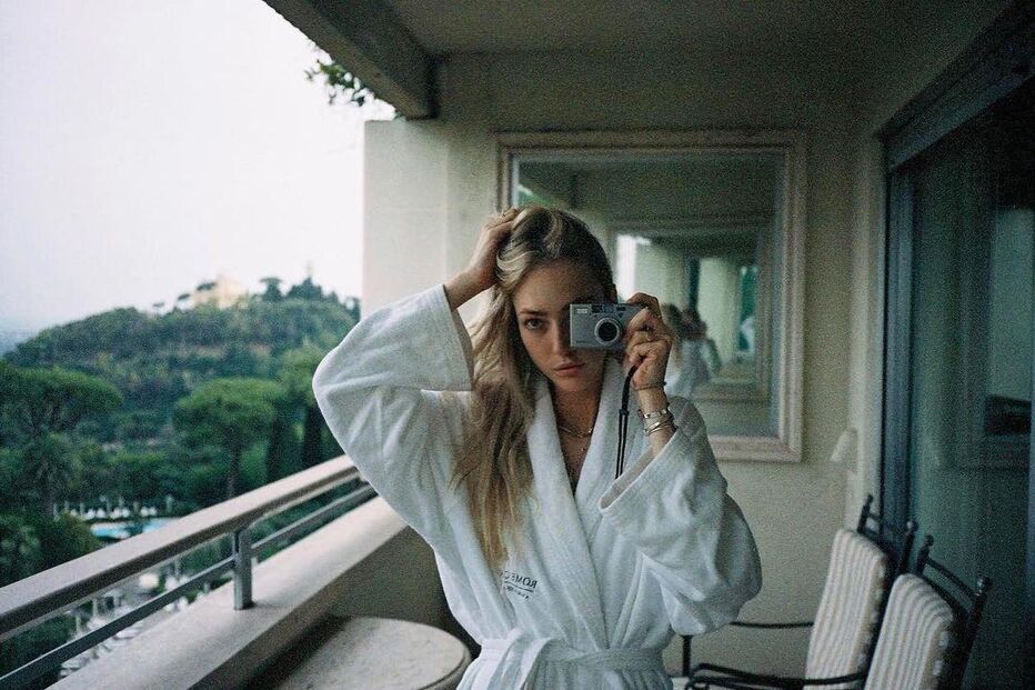 Sarah Basset é  a nova paixão do apresentador  e modelo 