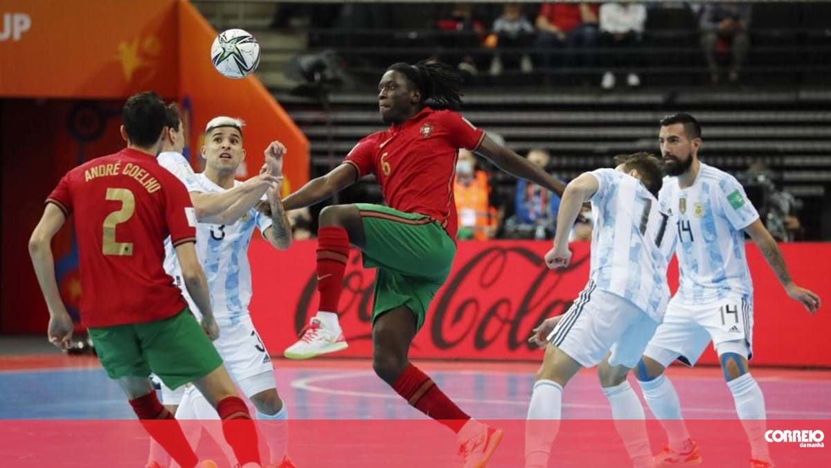 16 de outubro – Nesse dia de Galo, Atlético era Campeão Mundial de Futsal