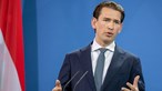 Chanceler austríaco demite-se após ser investigado por corrupção
