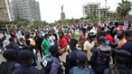 Milhares marcham em Luanda gritando 'fora, MPLA' e defendendo líder deposto da UNITA