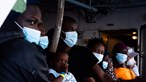 ONG Médicos Sem Fronteiras resgata 36 pessoas à deriva no Mediterrâneo