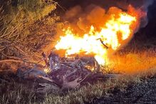 Carro de Gabriel Salazar incendiado.