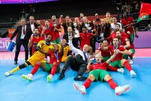 Jogadores da equipa de Portugal celebram a vitória da final do Campeonato do Mundo de Futsal