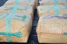 Droga encontrada à deriva em Olhão pelo submarino da Marinha Tridente