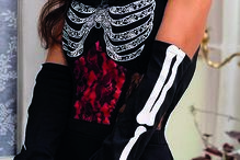 Carolina Patrocínio elegeu a máscara de noiva mexicana para assinalar data