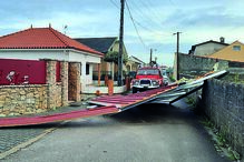 Temporal provocou a queda de uma estrutura na Marinha Grande 