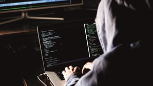 Piratas informáticos atacam contas bancárias. Saiba o que fazer para se proteger