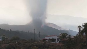 Aeroporto de La Palma novamente fechado devido a nuvem de cinzas