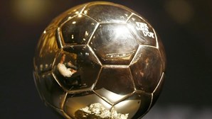 Há três portugueses entre os nomeados para Bola de Ouro 2021