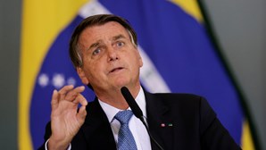 Filho de Bolsonaro partilha mensagem de Trump a apoiar Presidente brasileiro