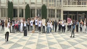 Ativistas exigiram em Santo Tirso justiça no caso dos animais mortos no incêndio de 2020