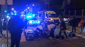 Mulher ferida com gravidade ao ser atropelada por mota no Porto