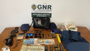 Dois homens detidos por furto a viaturas em Esposende