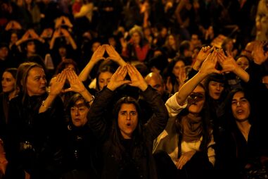 Manifestação pelos direitos das mulheres, em Espanha