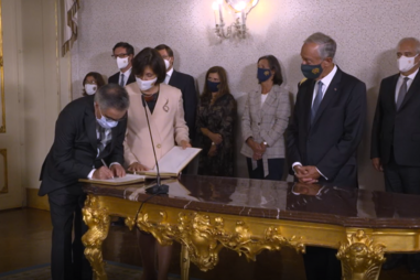 Presidente da República dá posse aos novos juízes do Tribunal Constitucional