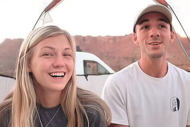 Gabby Petito com o namorado, Brian Laundrie