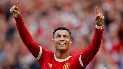 Cristiano Ronaldo: Vou continuar a jogar esta época e na próxima