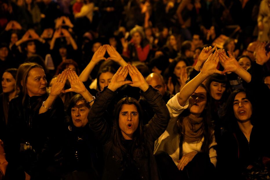 Manifestação pelos direitos das mulheres, em Espanha