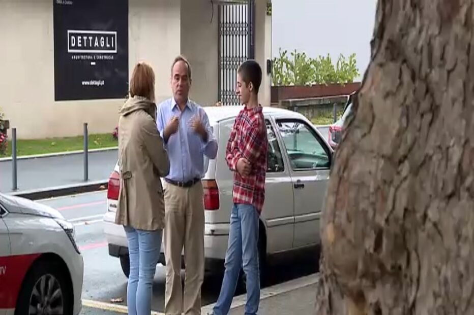 Tribunal convoca irmãos que faltam às aulas de Cidadania por decisão dos pais