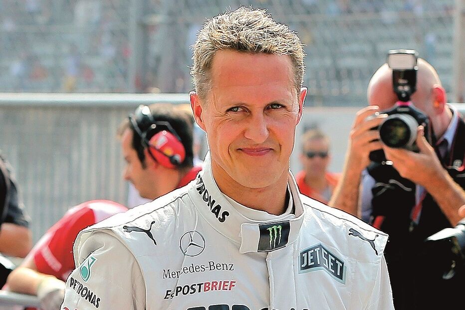 Michael Schumacher, de 52 anos, caiu enquanto esquiava os Alpes  Suíços 