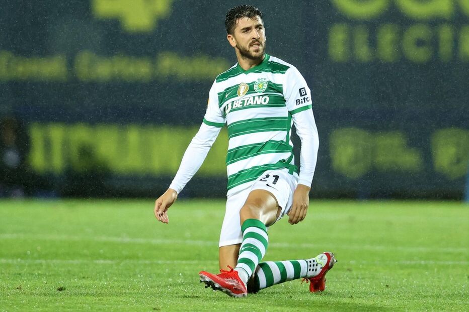 Paulinho leva apenas um golo e uma assistência nas oito jornadas do campeonato disputadas esta temporada