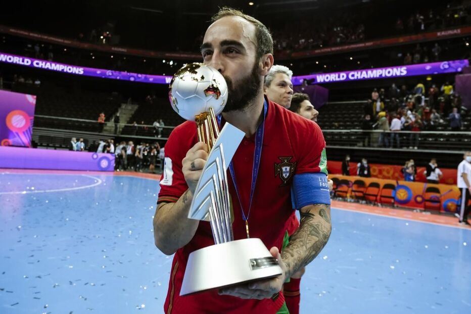 2021-10-04_00_18_50 40707643.jpg