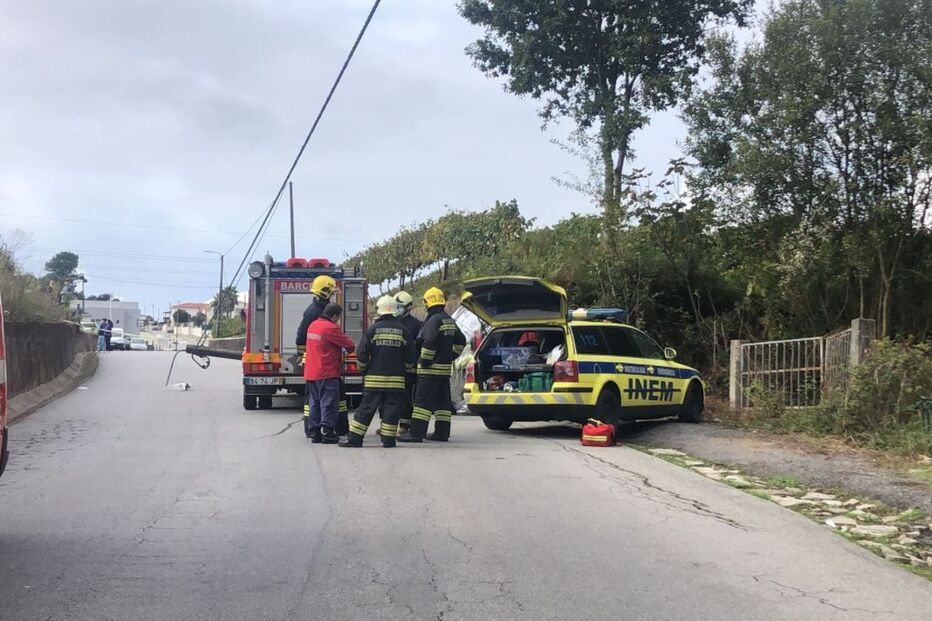 Um morto e três feridos em despiste em Barcelos 