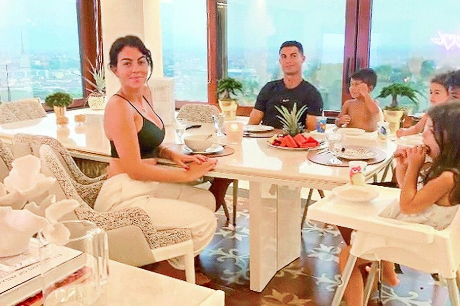 Ronaldo, Gio, acompanhados dos filhos