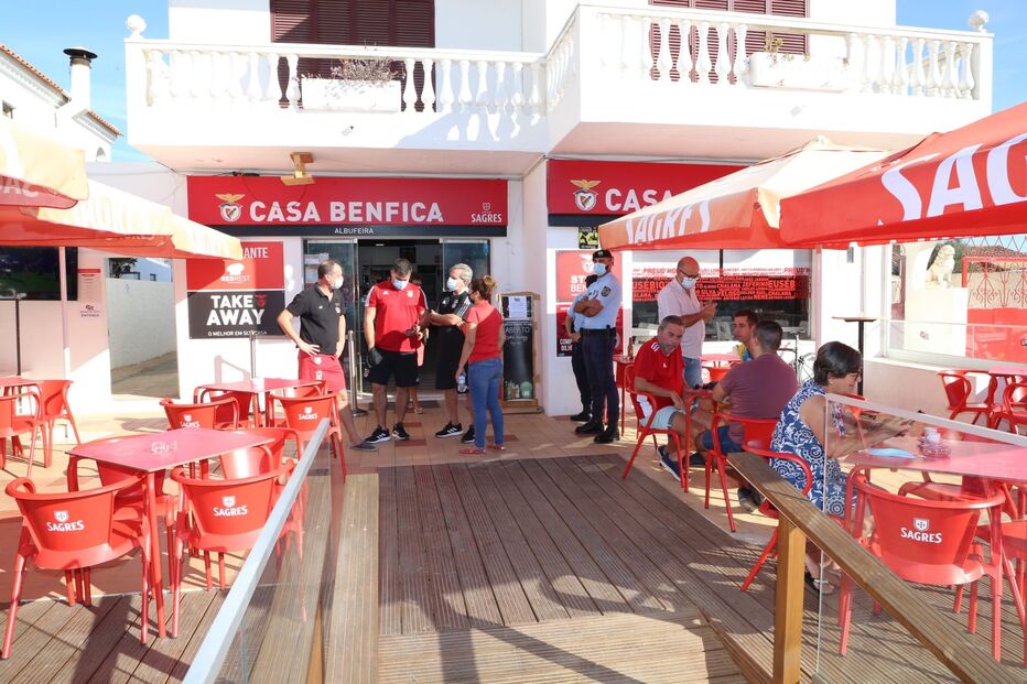 Votantes do Benfica em Albufeira