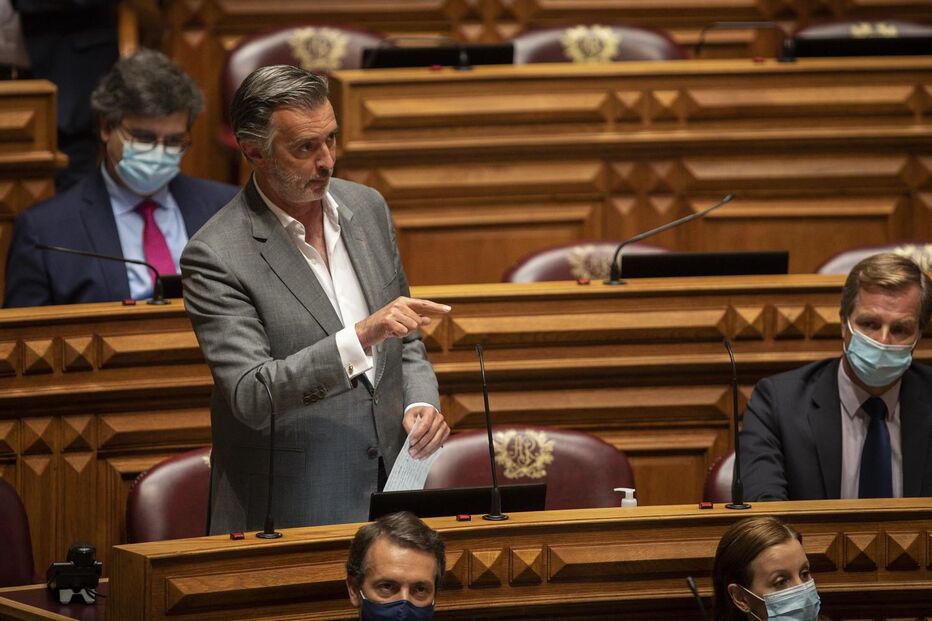 João Cotrim Figueiredo, IL