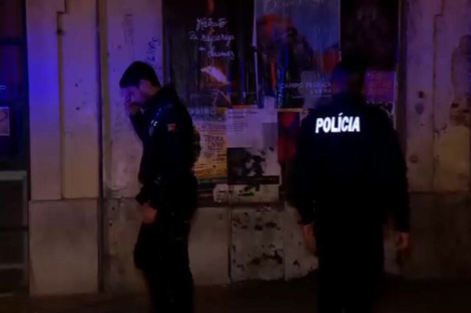 Falta de tinteiros em impressora da PSP de Lisboa atrasa emissão de autos há sete meses