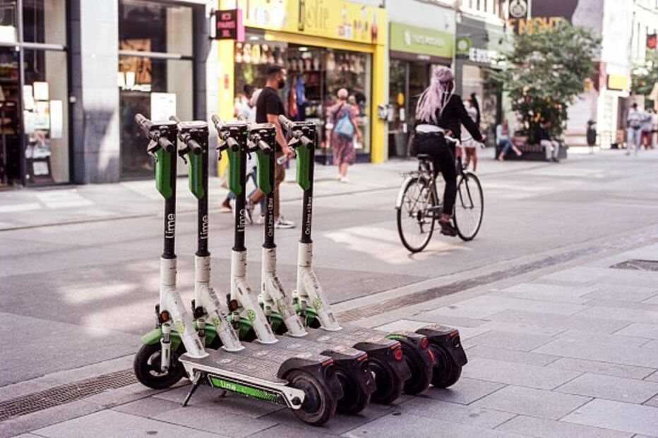 2021-10-18_20_48_59 gettyimages-1235020589-594x594.jpg