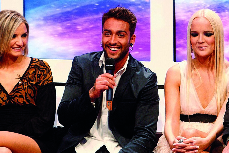 Cleide numa das galas da ‘Casa dos Segredos’ (TVI) com os colegas Teresa e Carlos 